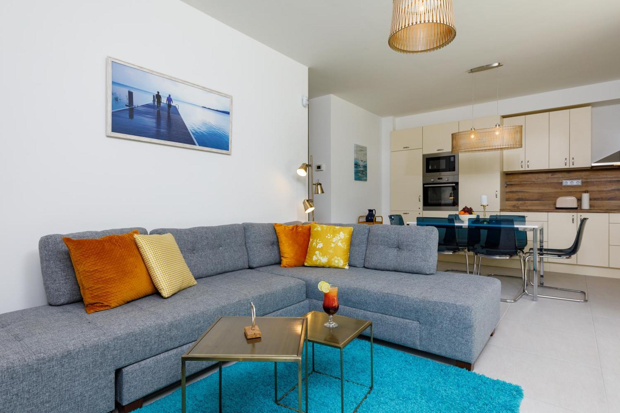 Blue4 Apartment Balatonfuzfo Ngoại thất bức ảnh